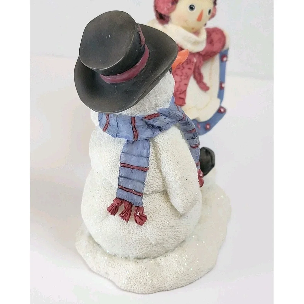Enesco Raggedy Ann Snowman Figurine‎ Friends Forever Winter Christmas Decor